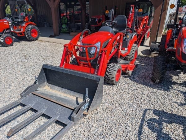 2022 KIOTI CS2220s Tractor, Loader, Backhoe, and Mower