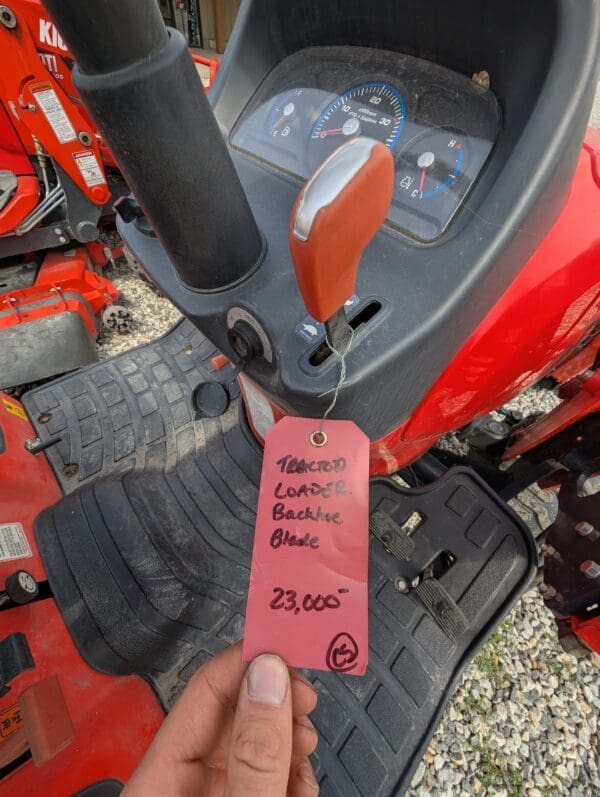 KIOTI CS2210 Tractor, Loader, Backhoe, and Rear Blade - Image 9