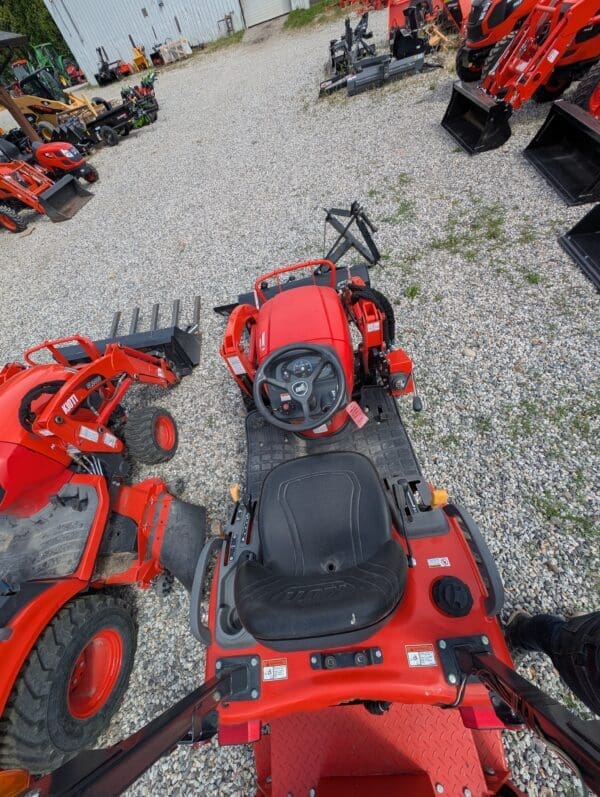 KIOTI CS2210 Tractor, Loader, Backhoe, and Rear Blade - Image 2