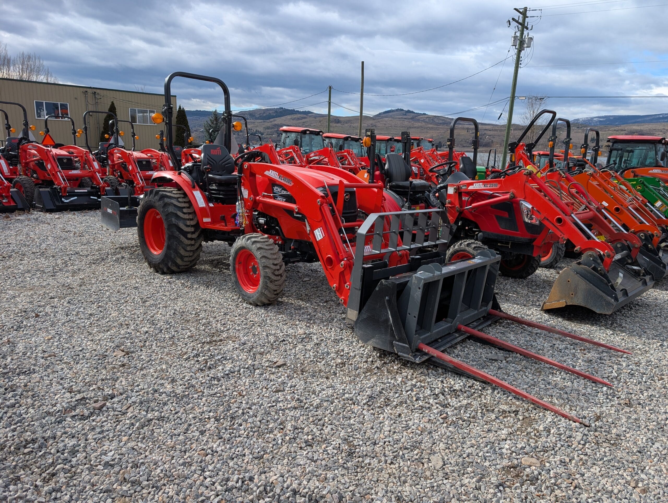 Kioti CK2620 Package – Only 12.6 Hours!