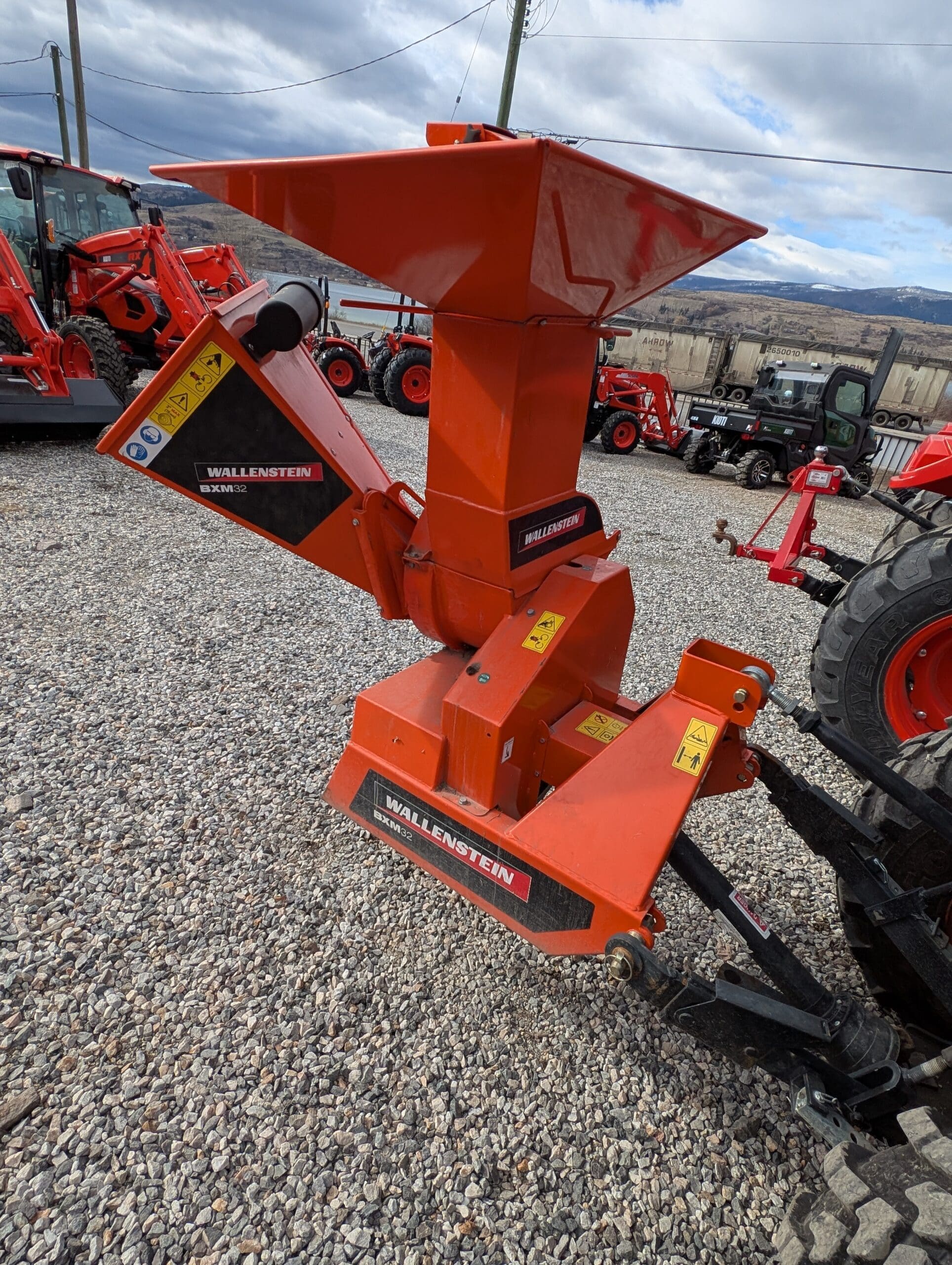 Used 2022 KIOTI CK3520 Cab Tractor Package - Image 3