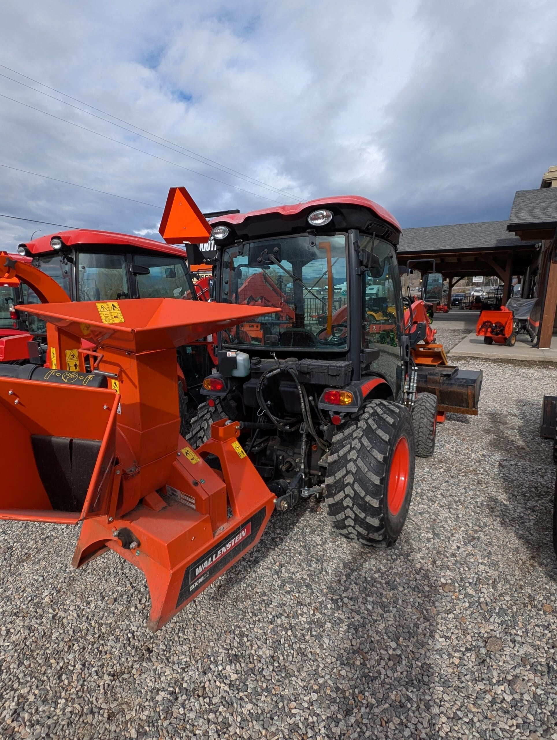 Used 2022 KIOTI CK3520 Cab Tractor Package - Image 4